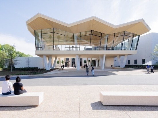 Studio Gang feiert die Eröffnung seines Kunstmuseums in Arkansas