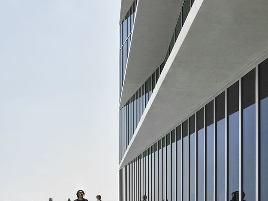 Sycamore953 Bürogebäude / Lorcan O'Herlihy Architects