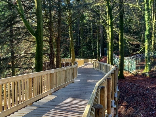 Center Parcs Longleat Forest | Fallstudie zu rutschfesten Terrassendielen