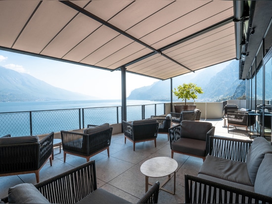 KE entwirft die Besch von zwei Terrassen mit Aussicht für ein Gasthaus in Limone sul Garda