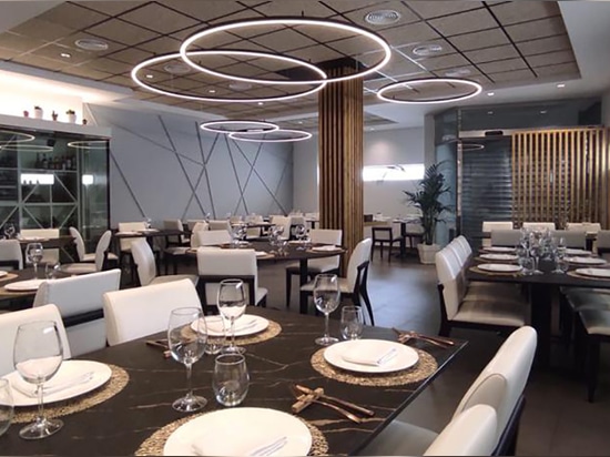 RING by KISSA IN NEUEM RESTAURANT IN MURCIA