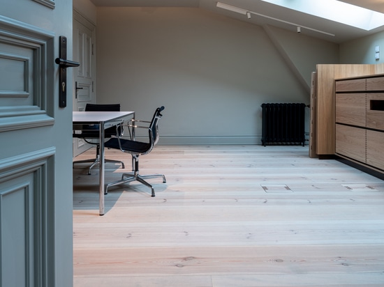 Dennebos Flooring Parkett XXL Kiefer Holzboden