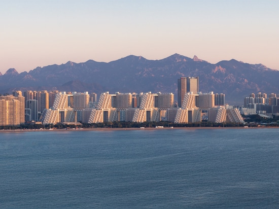 Habitat Qinhuangdao Phase II / Safdie Architects