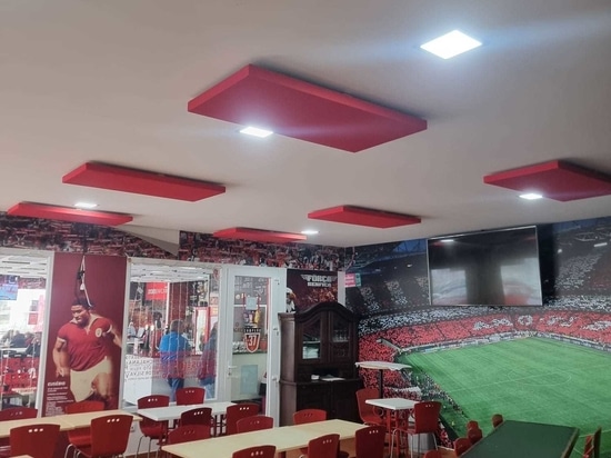 Cafeteria-Lounge