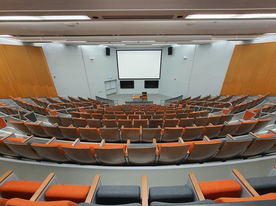 EDUCATIONAL INSTITUTIONS - Burnaby, Kanada