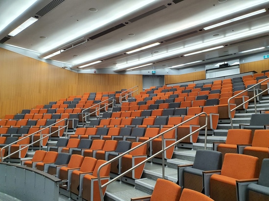 EDUCATIONAL INSTITUTIONS - Burnaby, Kanada