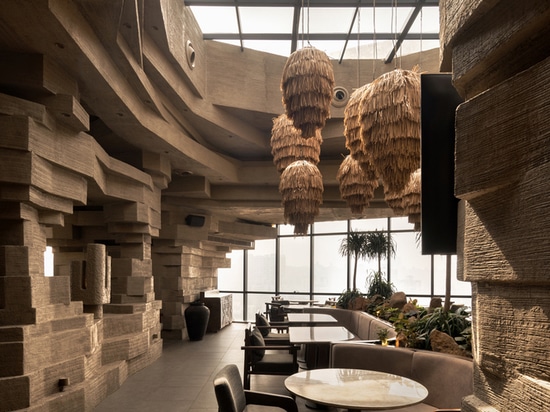 Mocha Pune Cafe / Loop Design Studio
