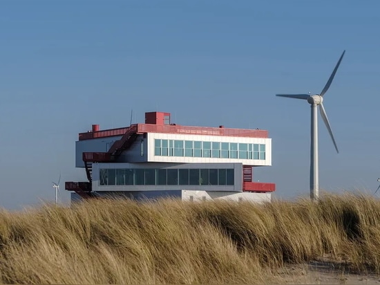 Portlantis ist ein neues Besucherzentrum in Rotterdam, das die Gäste mit dem reichen maritimen Geist der Stadt verbindet