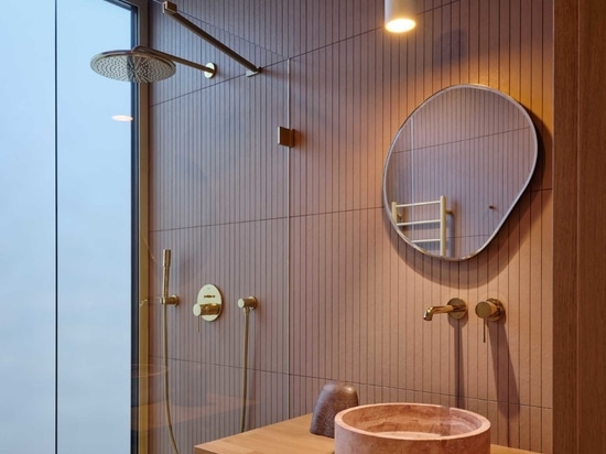 Ein Haus, inspiriert von der Idee einer Kapelle