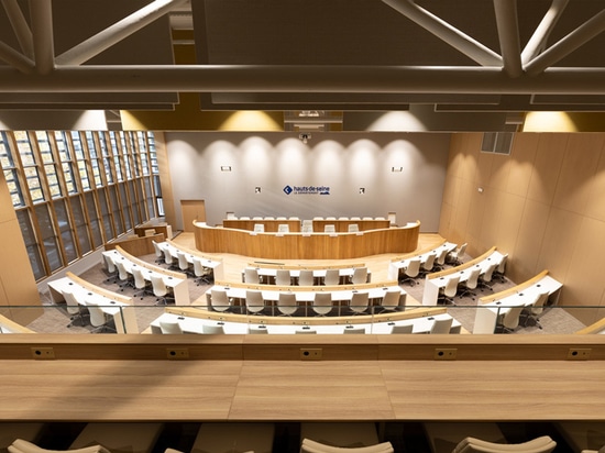 AUDITORIUME UND MEHRZWECKHALLE - Nanterre, Frankreich