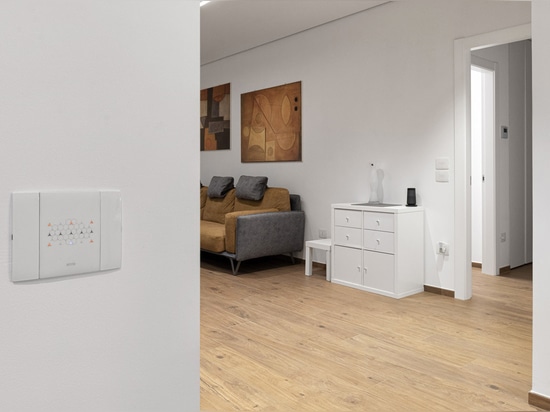 An der Küste von Teramo werden Haus und B&B mit AVE smart