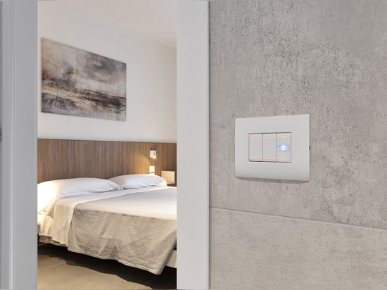 An der Küste von Teramo werden Haus und B&B mit AVE smart