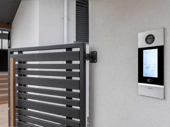 An der Küste von Teramo werden Haus und B&B mit AVE smart