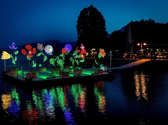 Sommerstädte in Blüte und Licht: Eine neue Ära der städtischen Illuminationen
