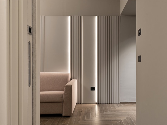 AVE-Lösungen für eine intelligente und stilvolle Gastfreundschaft im Mood Hotel in Pescara