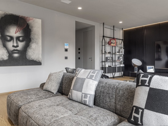 AVE intelligente Technologie und Design für eine moderne Wohnung
