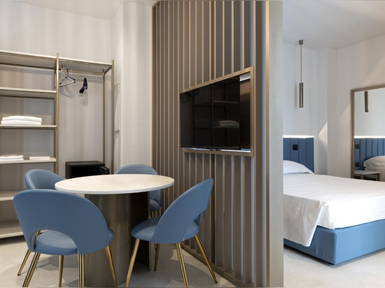 AVE-Technologie und Design für ein intelligentes Gastfreundschaftserlebnis in einem italienischen Hotel