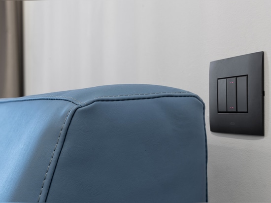 AVE-Technologie und Design für ein intelligentes Gastfreundschaftserlebnis in einem italienischen Hotel