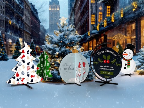 Schneekugeln und Dibond-Dekorationen: schöne und moderne Weihnachtsdekorationen für Innenräume