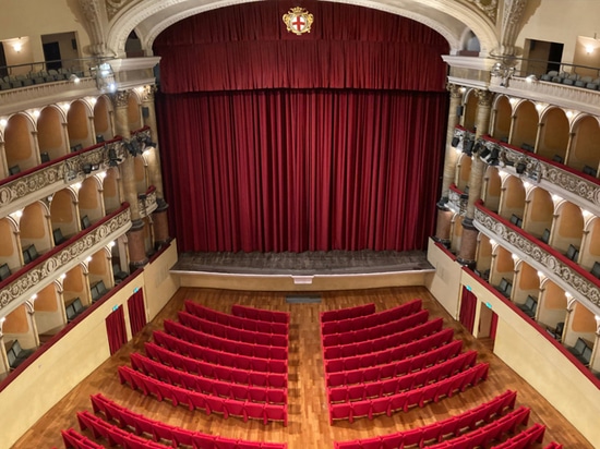 THEATERN - Padua, Italien
