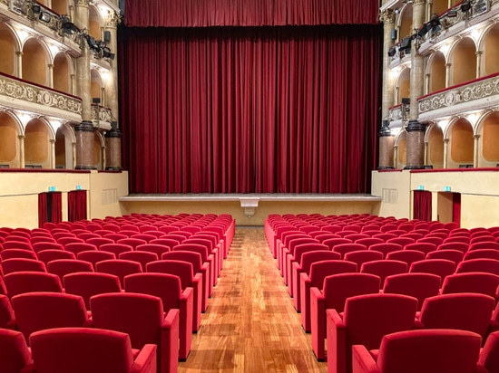 THEATERN - Padua, Italien