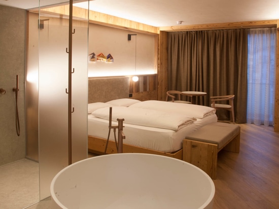 Innenbeleuchtung, Hotel Mirabello - Foto © Manrico dell'Agnola
