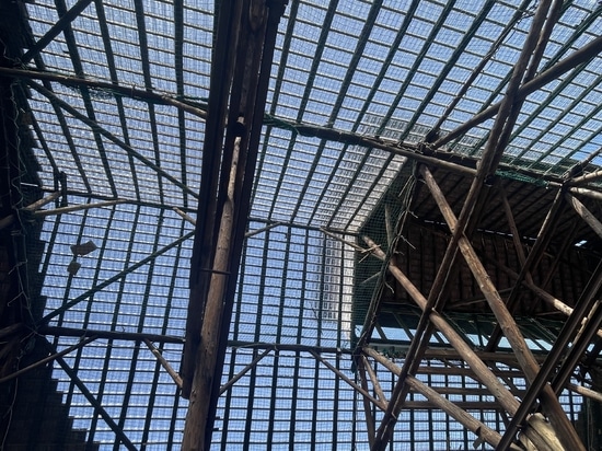 Herstellung eines maßgeschneiderten Glasdachziegels