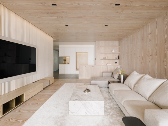 DIE IN-CANTO TEPPICHE VON G.T.DESIGN ERLEUCHTEN DAS PROJEKT "AN URBAN COTTAGE" IN GUANGZHOU, CHINA