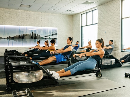 WATERROWER Group Training