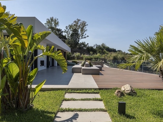 Déco unterzeichnet eine Terrasse mit Meerblick in Milazzo