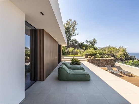 Déco unterzeichnet eine Terrasse mit Meerblick in Milazzo