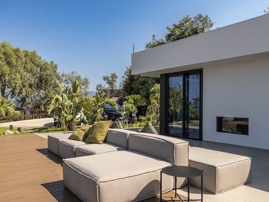 Déco unterzeichnet eine Terrasse mit Meerblick in Milazzo
