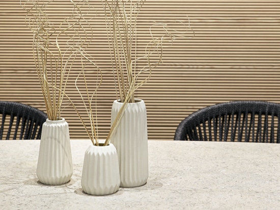 CERSAIE 2026: CASALGRANDE PADANA ENTWICKELT DIE KOLLEKTION ELEMENTS WEITER - Haptische Oberflächen und ein Design, das die Sinne anspricht