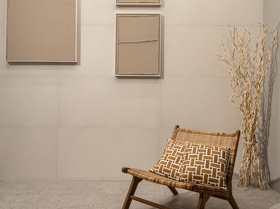 CERSAIE 2026: CASALGRANDE PADANA ENTWICKELT DIE KOLLEKTION ELEMENTS WEITER - Haptische Oberflächen und ein Design, das die Sinne anspricht