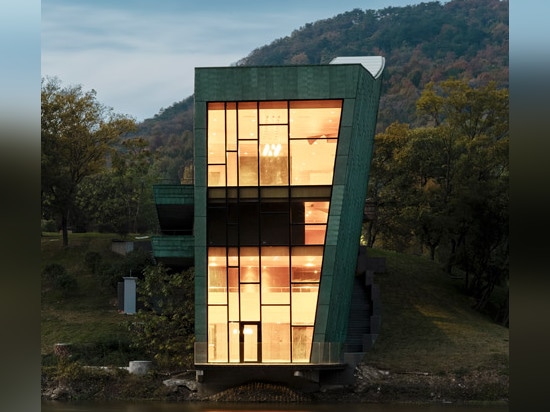 Kupfer-bedecktes Haus durch Sanaksenaho Architects begleitet Holls Sifang Kunst-Museum