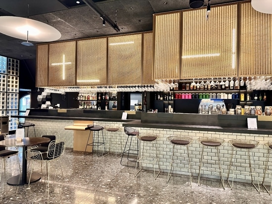 „La Rochère’s Light“ in der Samaritaine (PARIS)