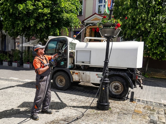 Blumentürme im städtischen Raum: das Beispiel Konin