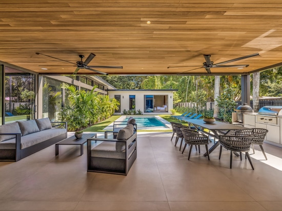 Prima Ecru gestaltet eine Villa in Florida