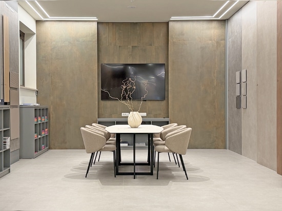 In Rom wird das neue Creative Centre von Casalgrande Padana eröffnet