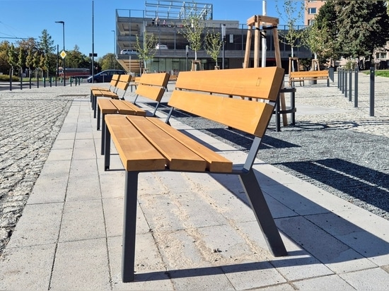 Prag – Neues Parkhaus Dědina