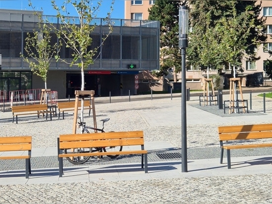Prag – Neues Parkhaus Dědina