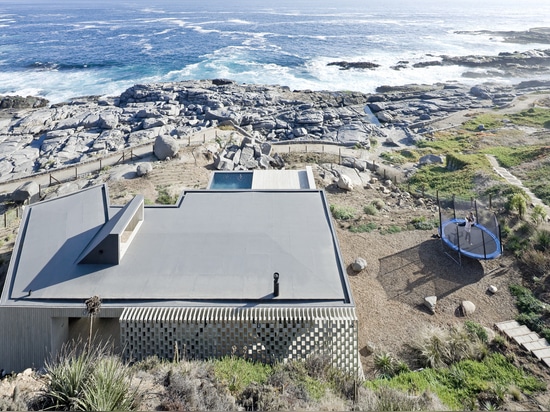 RAMBLA-HAUS AUF DEM LANDWEG ARQUITECTOS