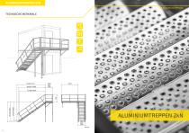 CONTAINERTREPPEN - 13